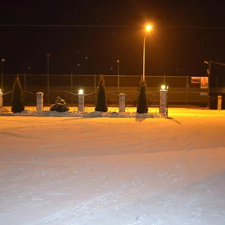 Hotel Extreme Zhdeniievo